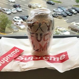 Supreme Vase